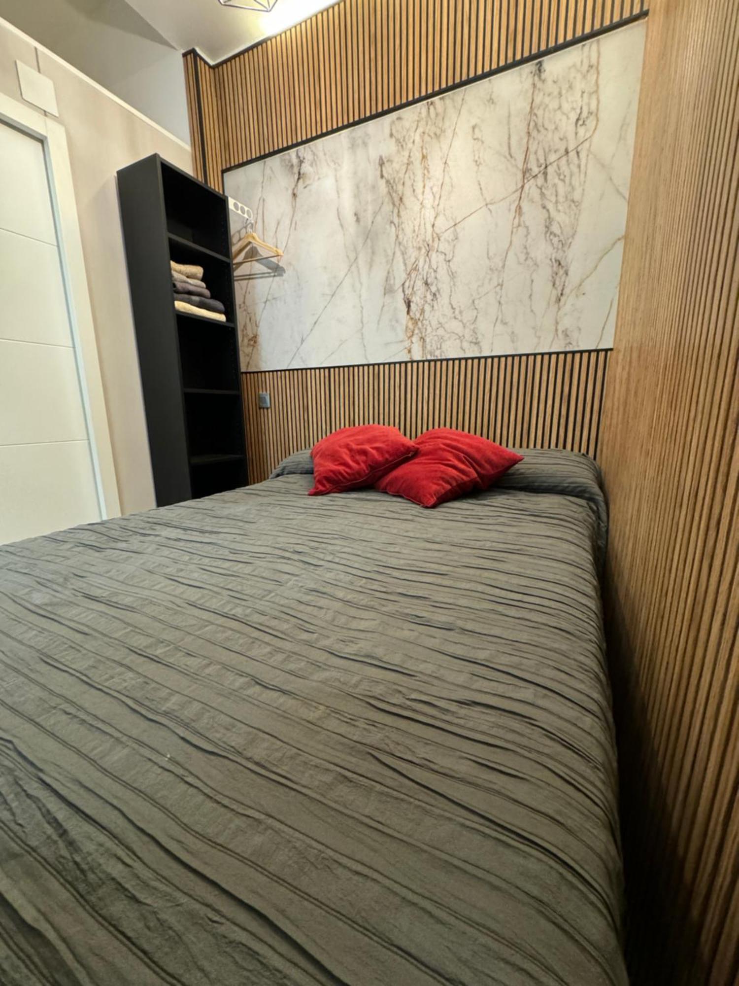 Apartament Vistalegre! Pequeno Y Fantastico Loft Cerca Del Metro Madryt Zewnętrze zdjęcie