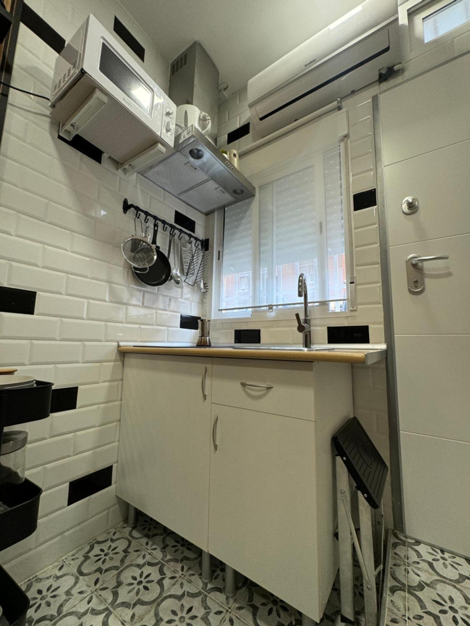 Apartament Vistalegre! Pequeno Y Fantastico Loft Cerca Del Metro Madryt Zewnętrze zdjęcie